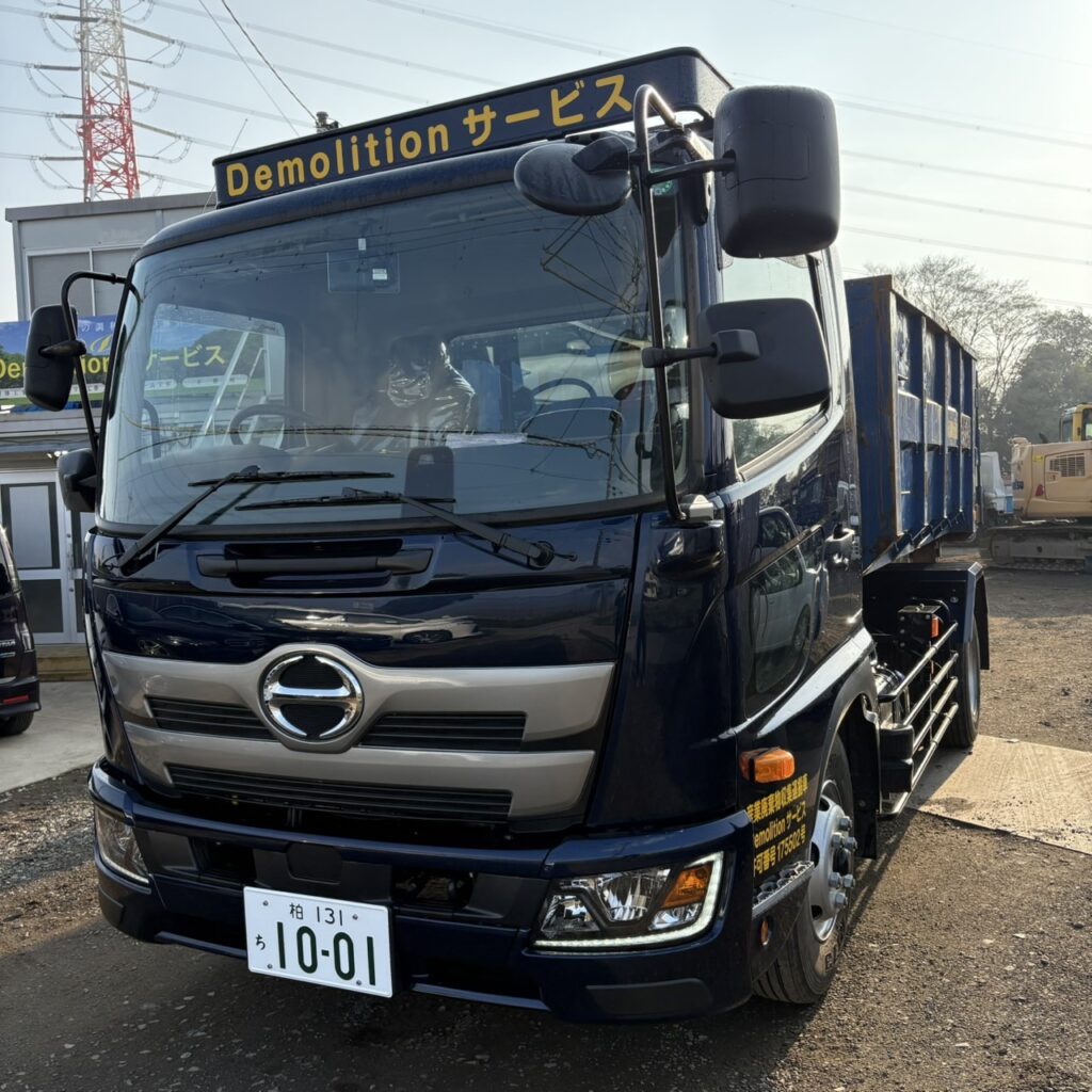安全×効率を両立！柏市の解体現場に新ダンプ導入｜働きやすさも進化中